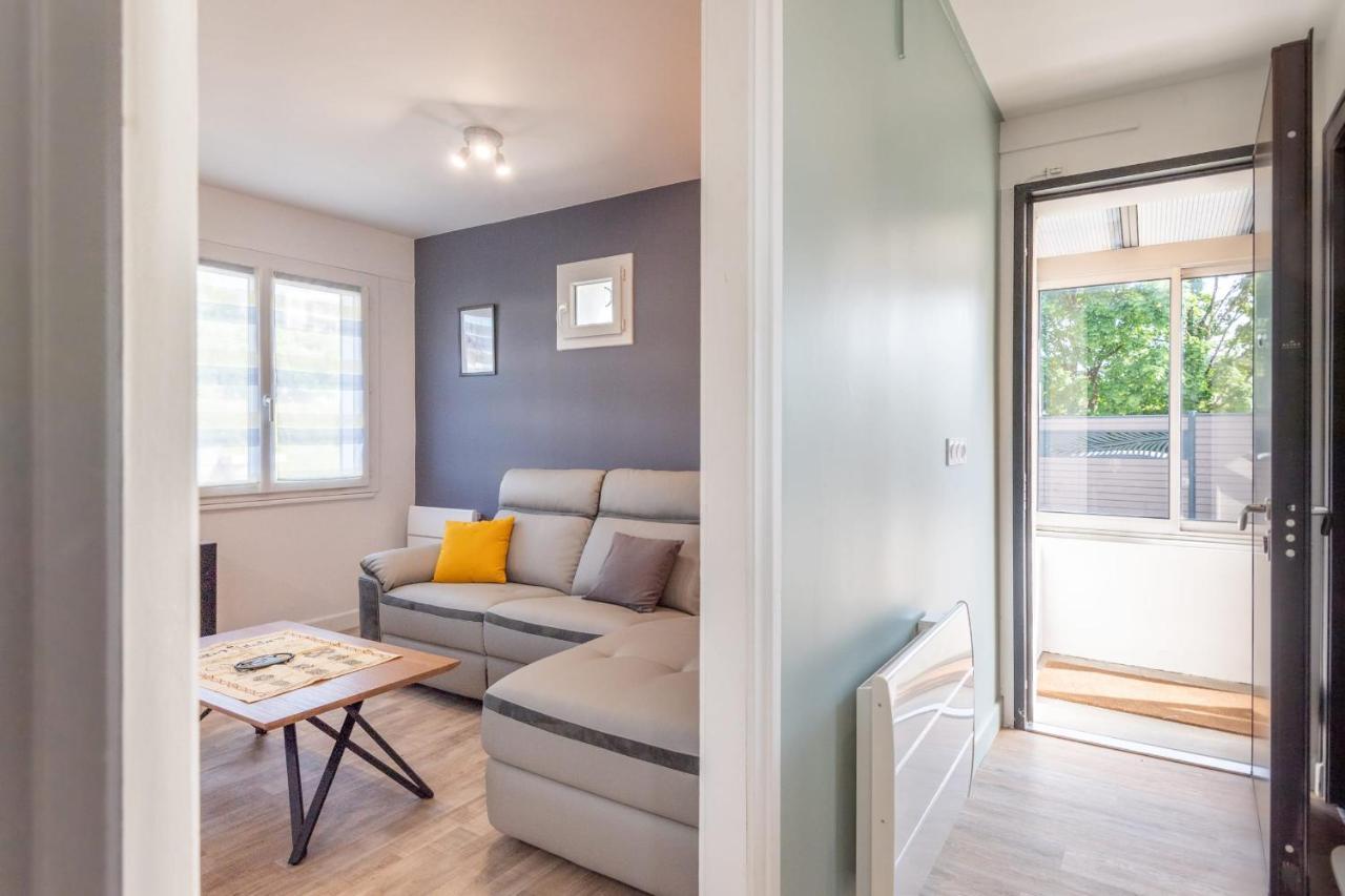 Ideally Located Furnished Townhouse With 3 Bedrooms Parking & Garden Annecy Exterior photo